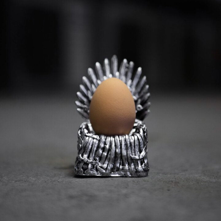 2x Egg Cup Thrones GOT Inspired Throne Cup Egg Holder Iron Chair Replica Tableware