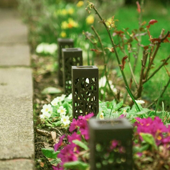 4x Silhouette Garden Solar Stake Lights